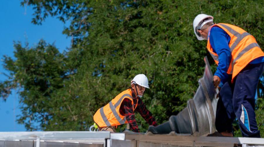 Expert top industrial roofings services in Point Comfort, TX